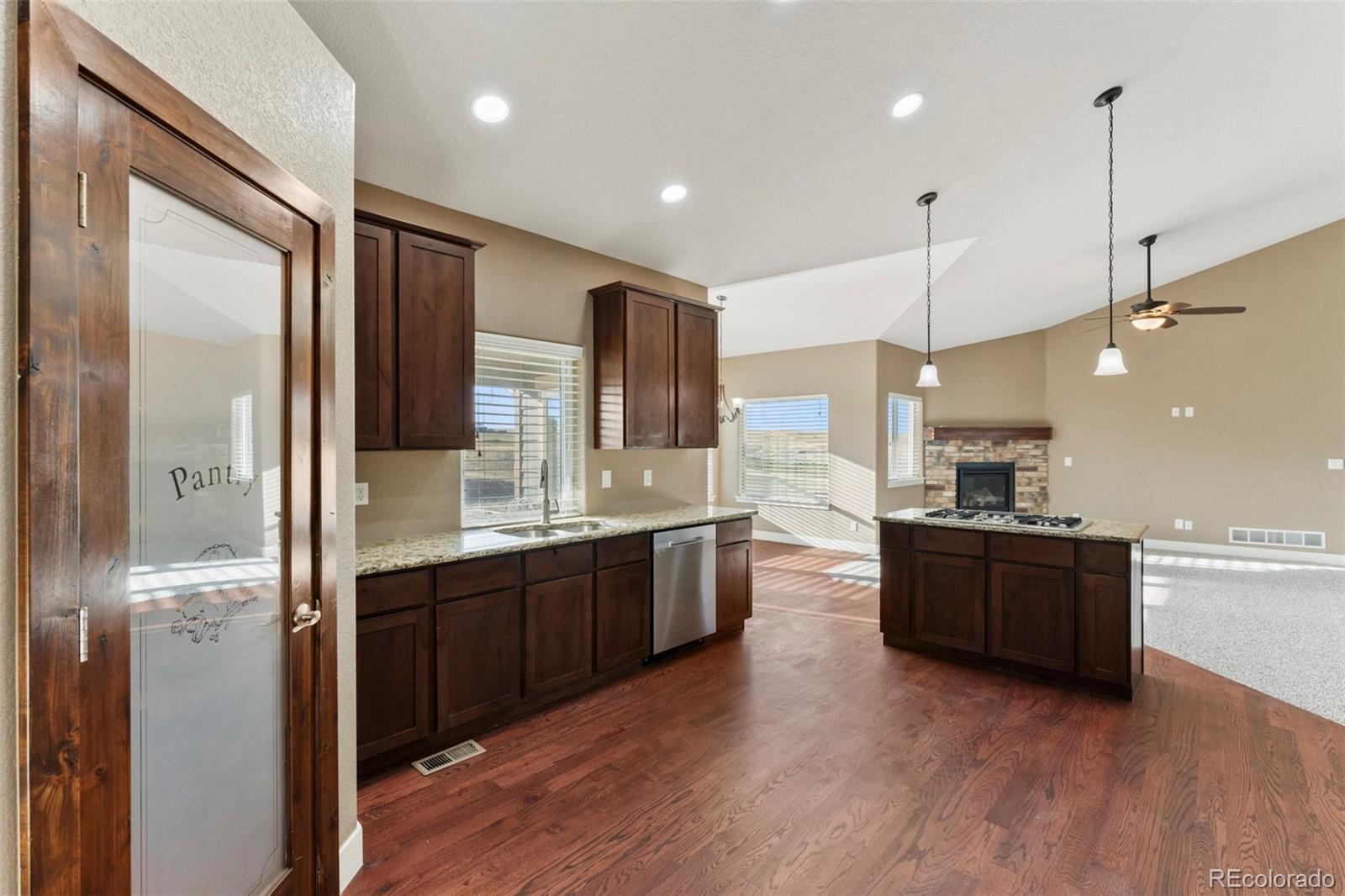 MLS Image #13 for 59304 e commanche way,strasburg, Colorado