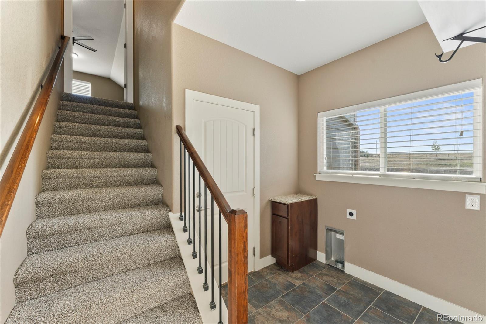 MLS Image #16 for 59304 e commanche way,strasburg, Colorado