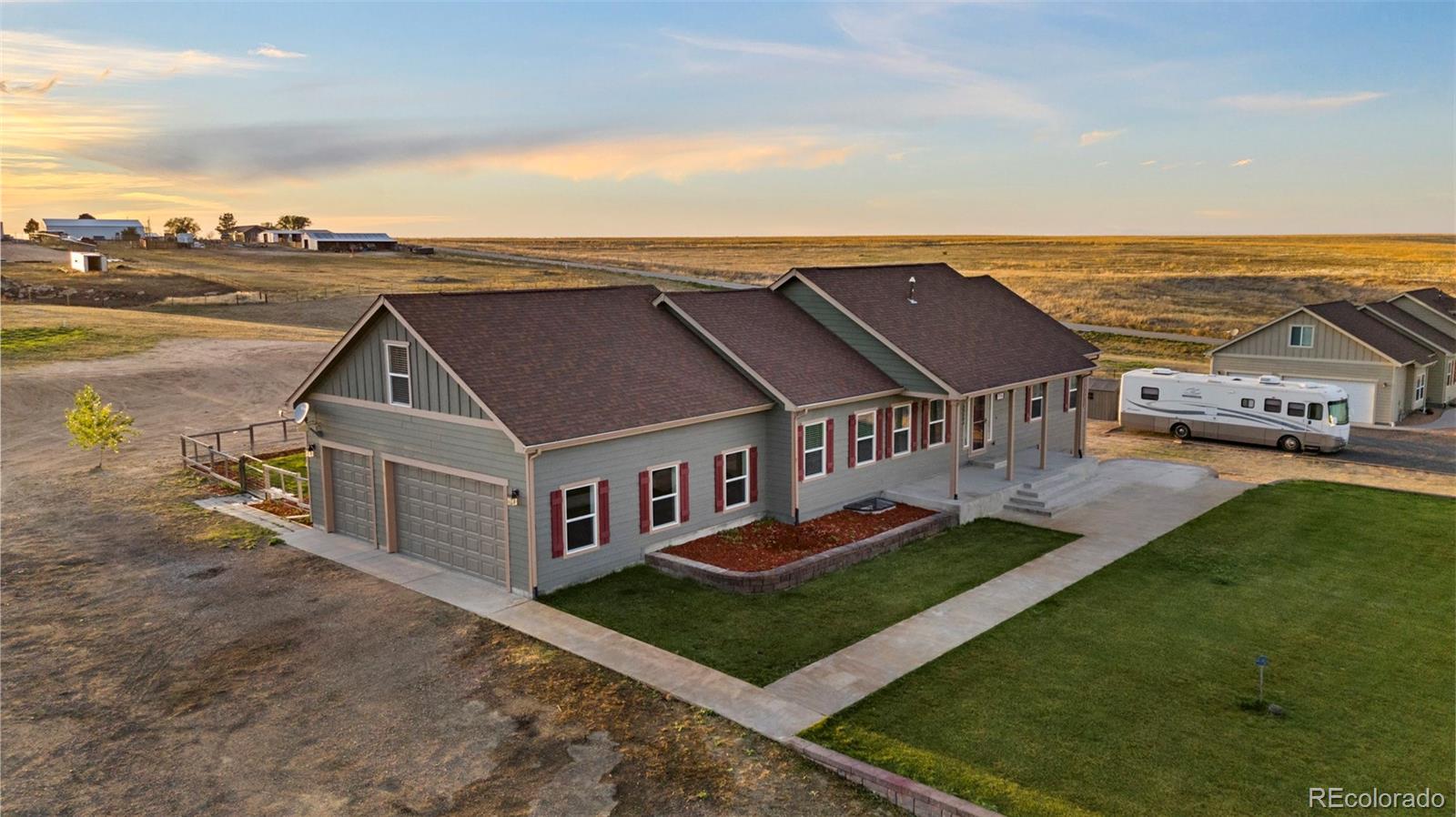 MLS Image #2 for 59304 e commanche way,strasburg, Colorado