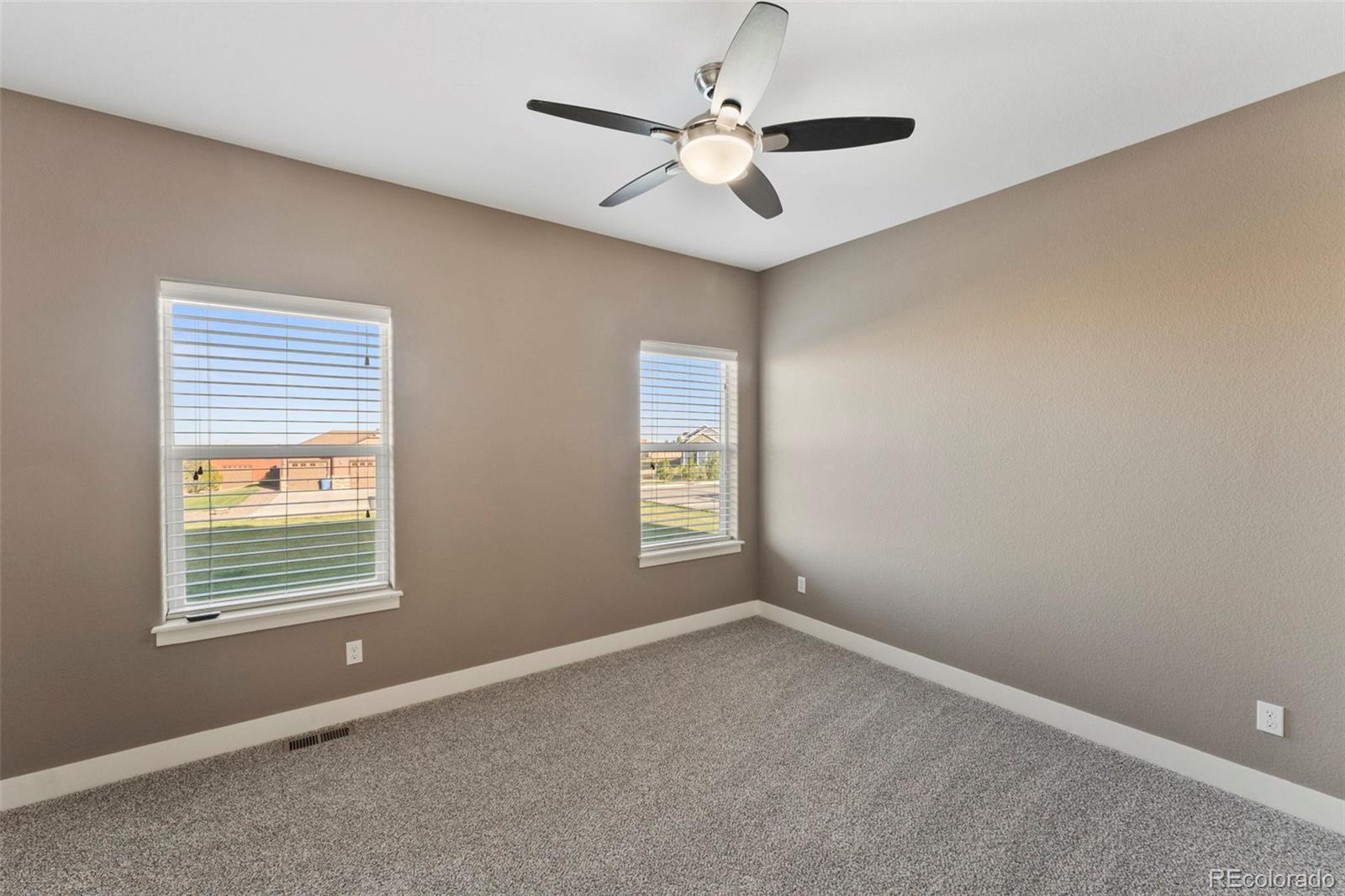 MLS Image #28 for 59304 e commanche way,strasburg, Colorado