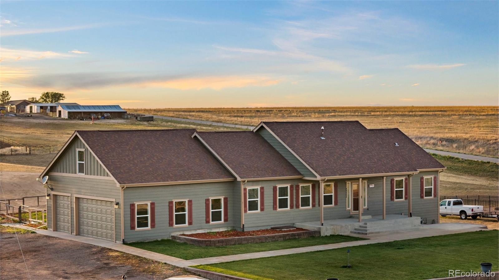 MLS Image #3 for 59304 e commanche way,strasburg, Colorado