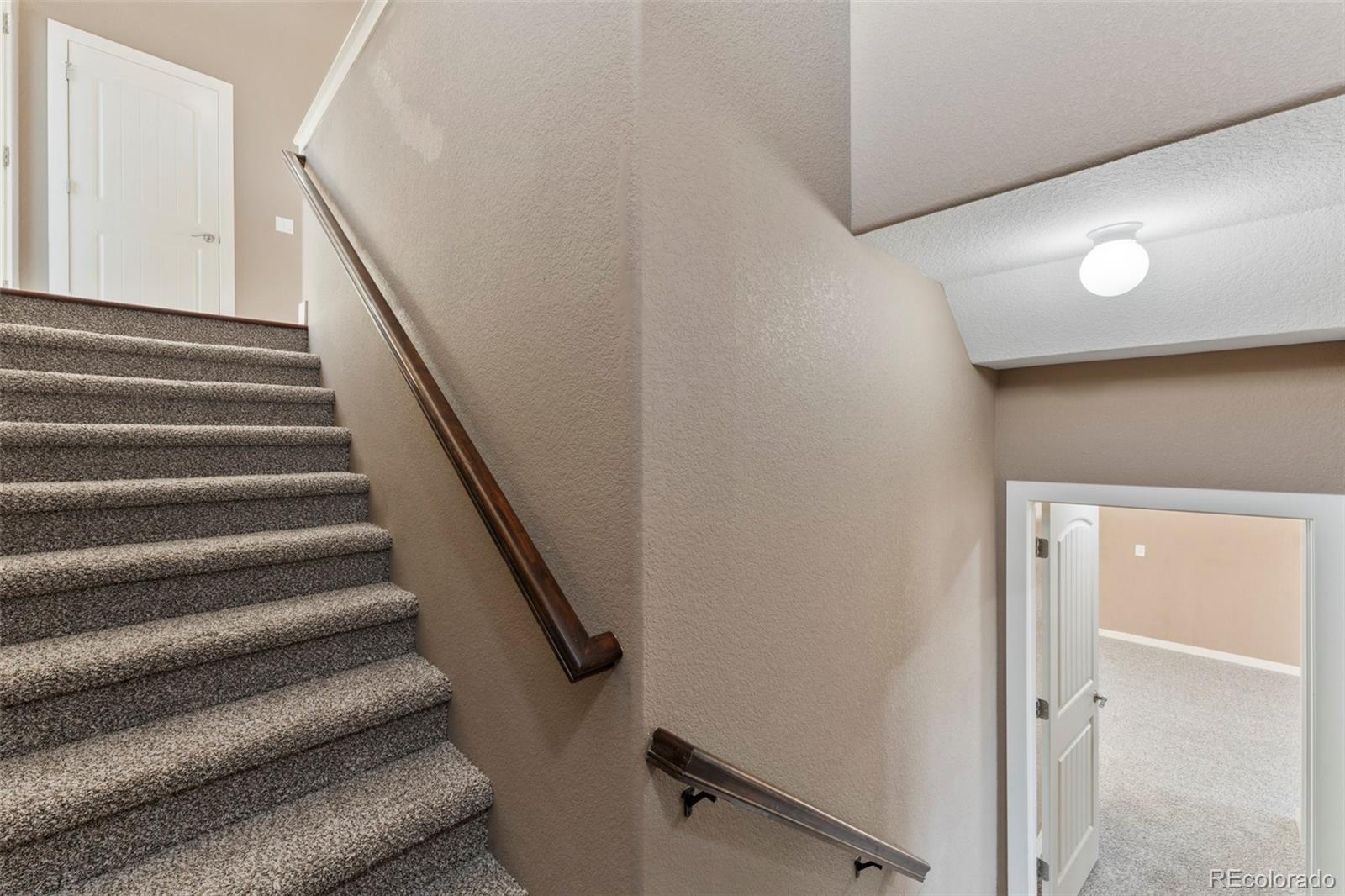 MLS Image #31 for 59304 e commanche way,strasburg, Colorado