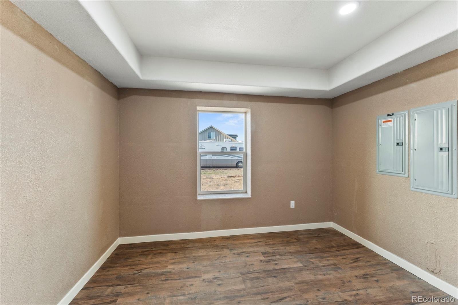 MLS Image #32 for 59304 e commanche way,strasburg, Colorado