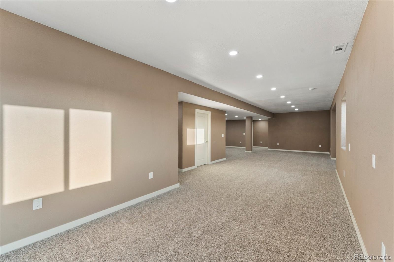 MLS Image #36 for 59304 e commanche way,strasburg, Colorado