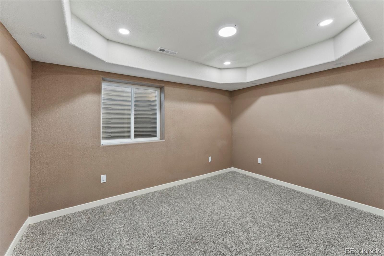 MLS Image #42 for 59304 e commanche way,strasburg, Colorado