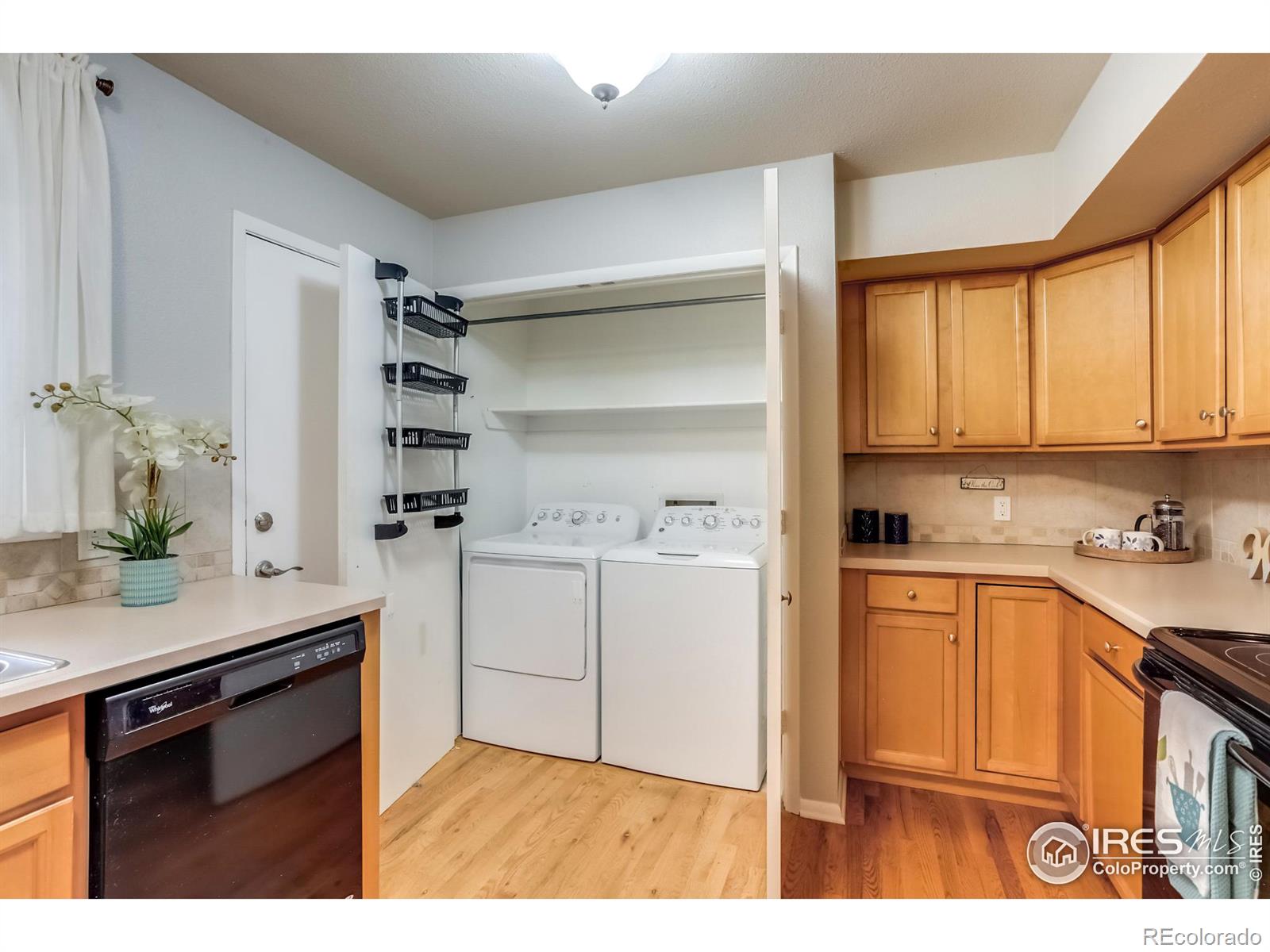 MLS Image #13 for 23  walter way,broomfield, Colorado