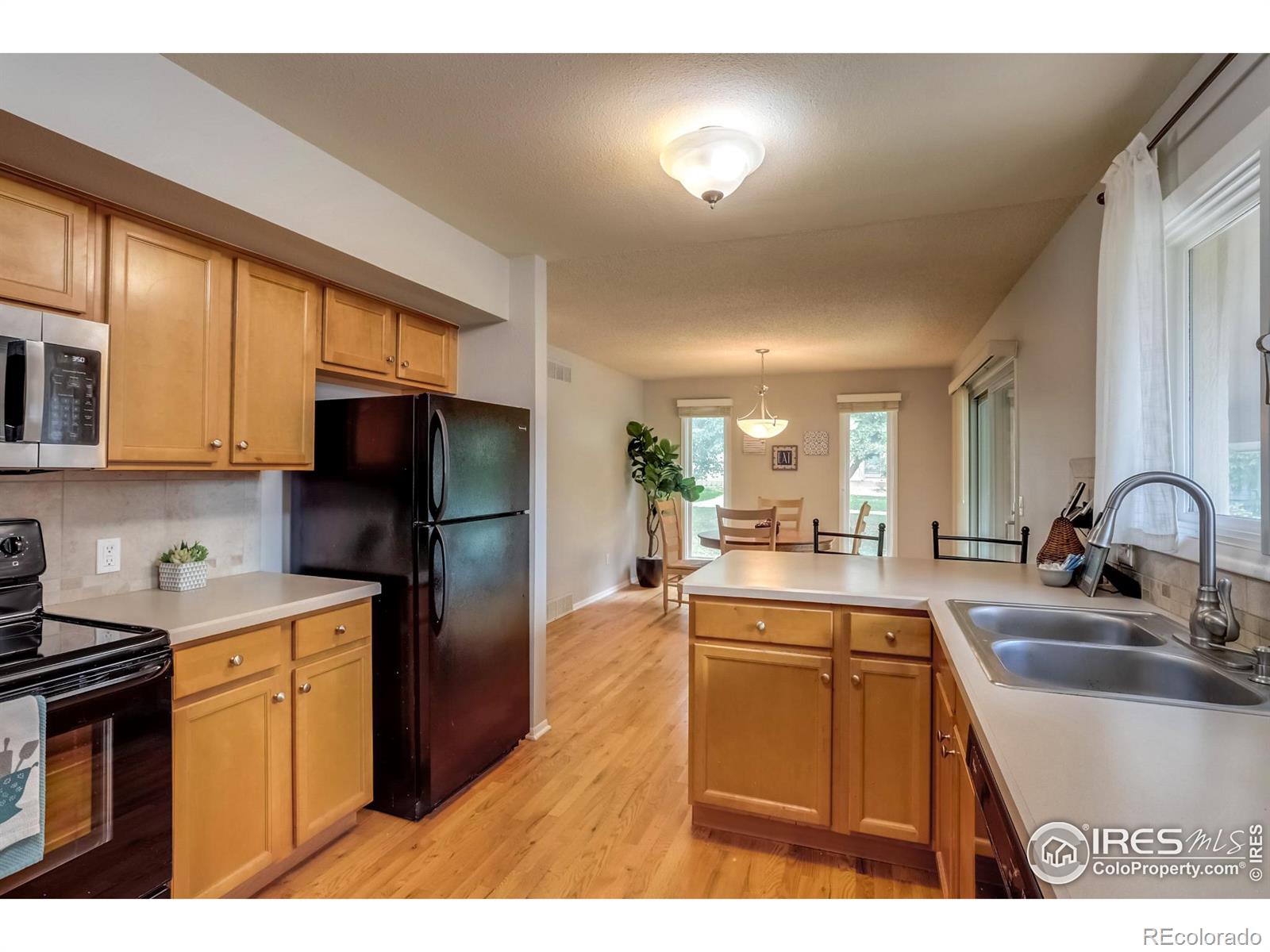 MLS Image #14 for 23  walter way,broomfield, Colorado