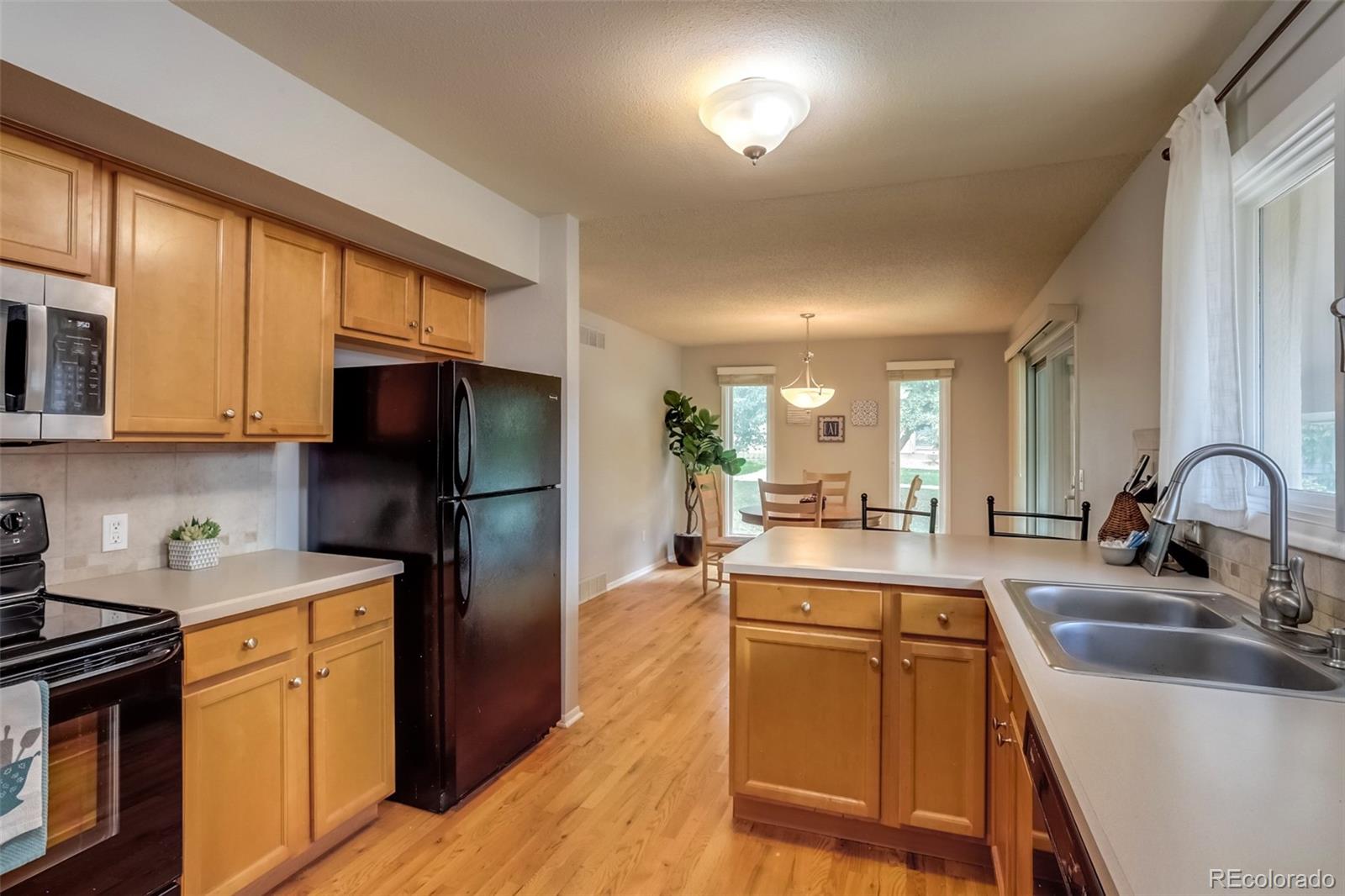 MLS Image #12 for 23  walter way,broomfield, Colorado