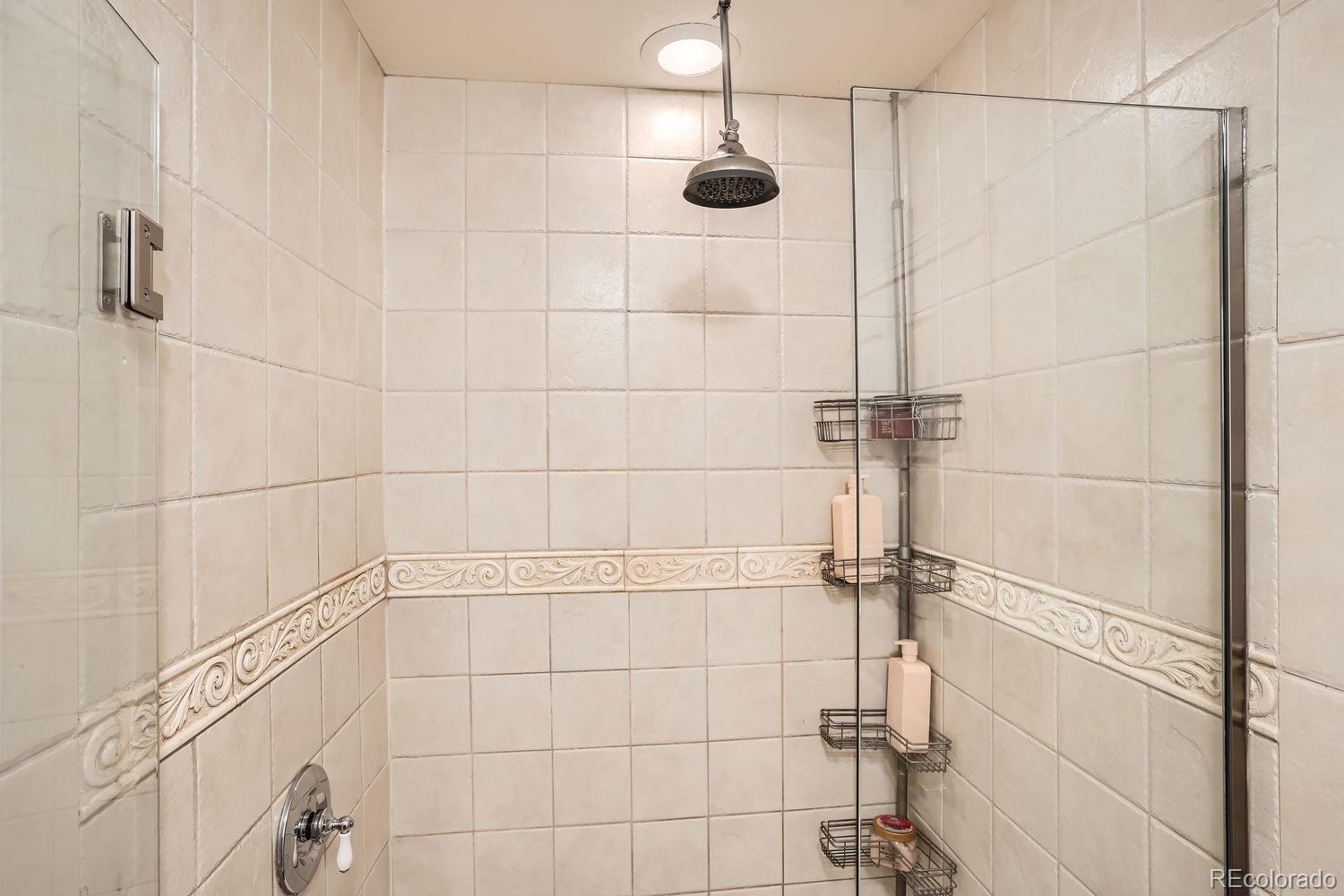 MLS Image #20 for 6885 w 68th avenue,arvada, Colorado