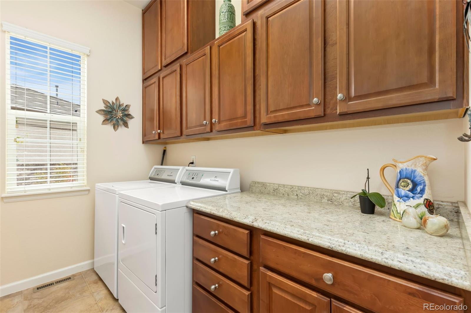 MLS Image #11 for 4945  bierstadt loop,broomfield, Colorado