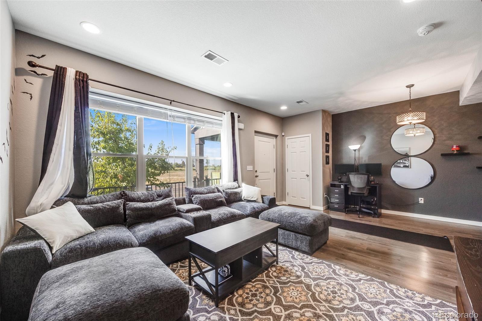 MLS Image #10 for 5882  central park boulevard ,denver, Colorado