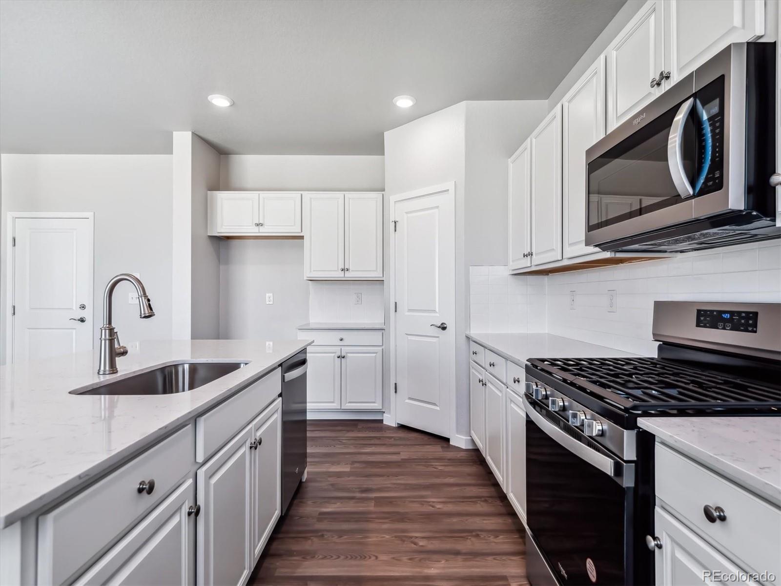 MLS Image #11 for 3453 n irvington street,aurora, Colorado