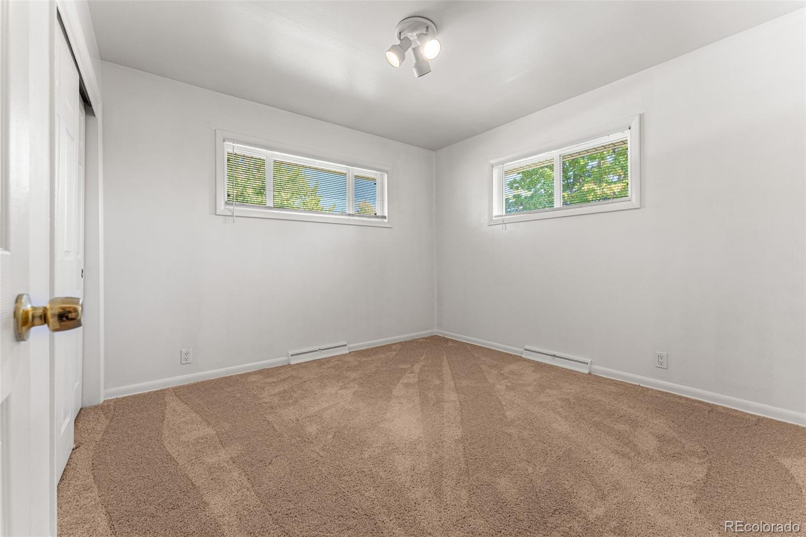 MLS Image #12 for 3392 w aksarben avenue,littleton, Colorado