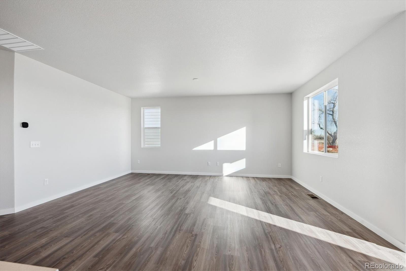 MLS Image #10 for 1386  bloom street,brighton, Colorado