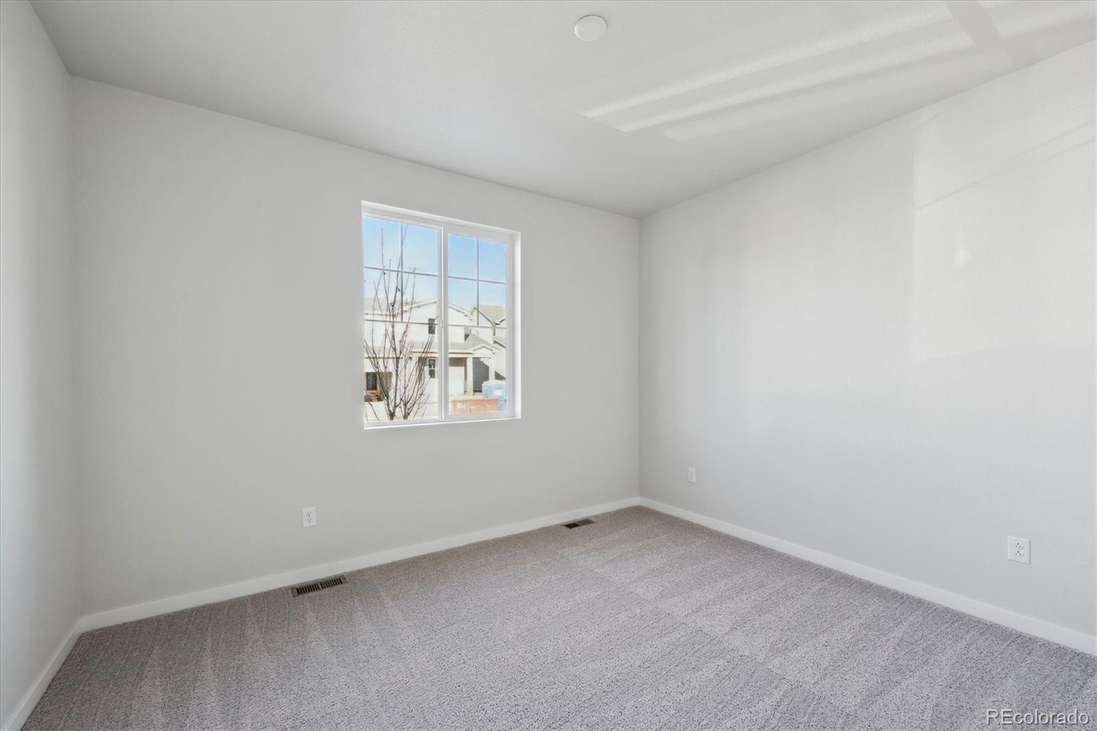 MLS Image #4 for 1386  bloom street,brighton, Colorado