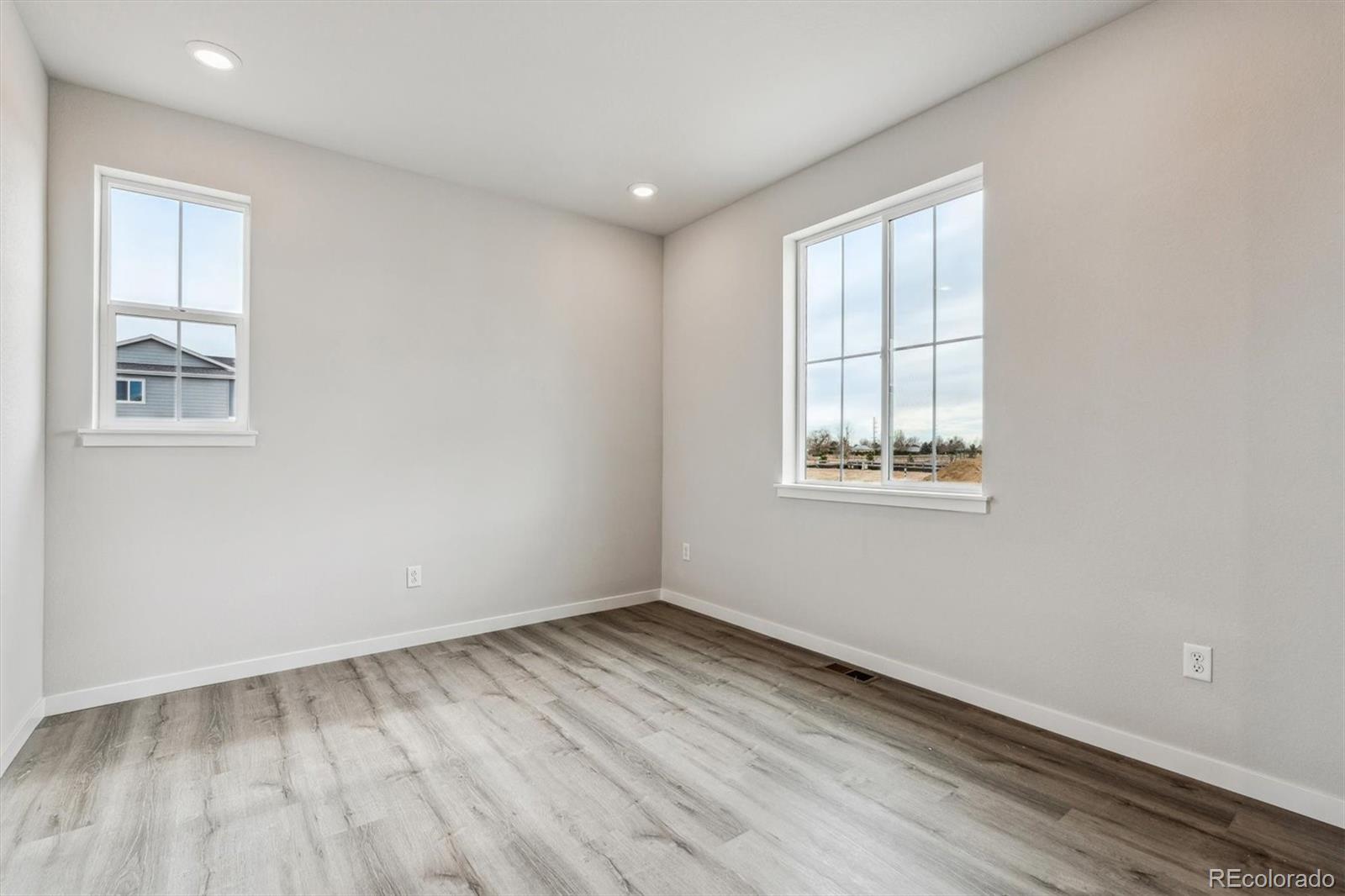 MLS Image #3 for 5917  red barn avenue,mead, Colorado