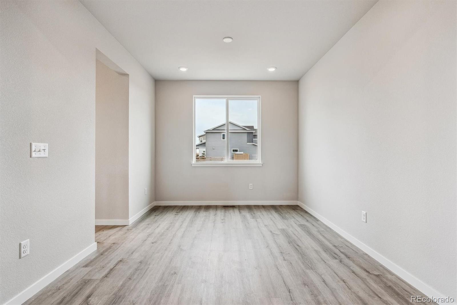 MLS Image #4 for 5917  red barn avenue,mead, Colorado