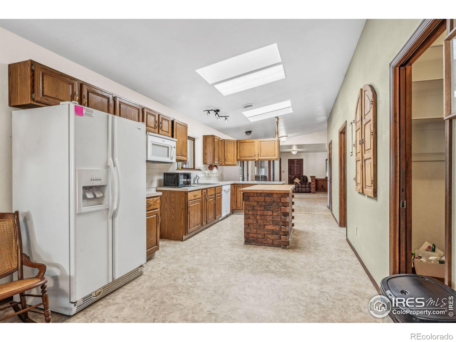 MLS Image #16 for 8845  rogers road,longmont, Colorado