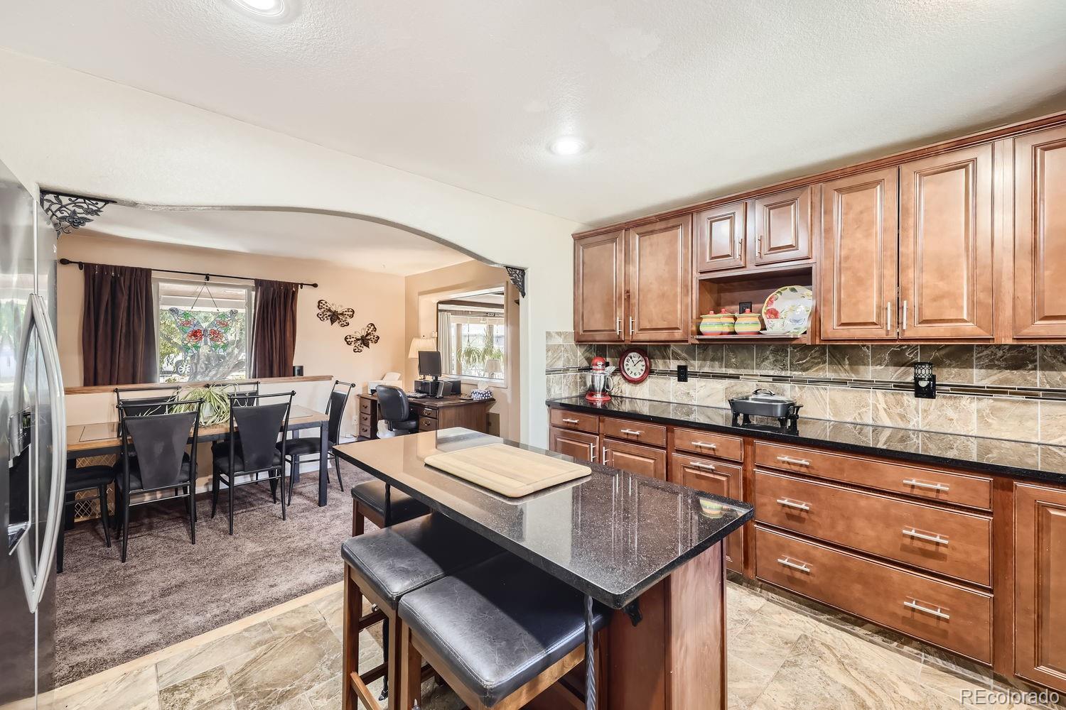 MLS Image #12 for 8541  franklin drive,denver, Colorado