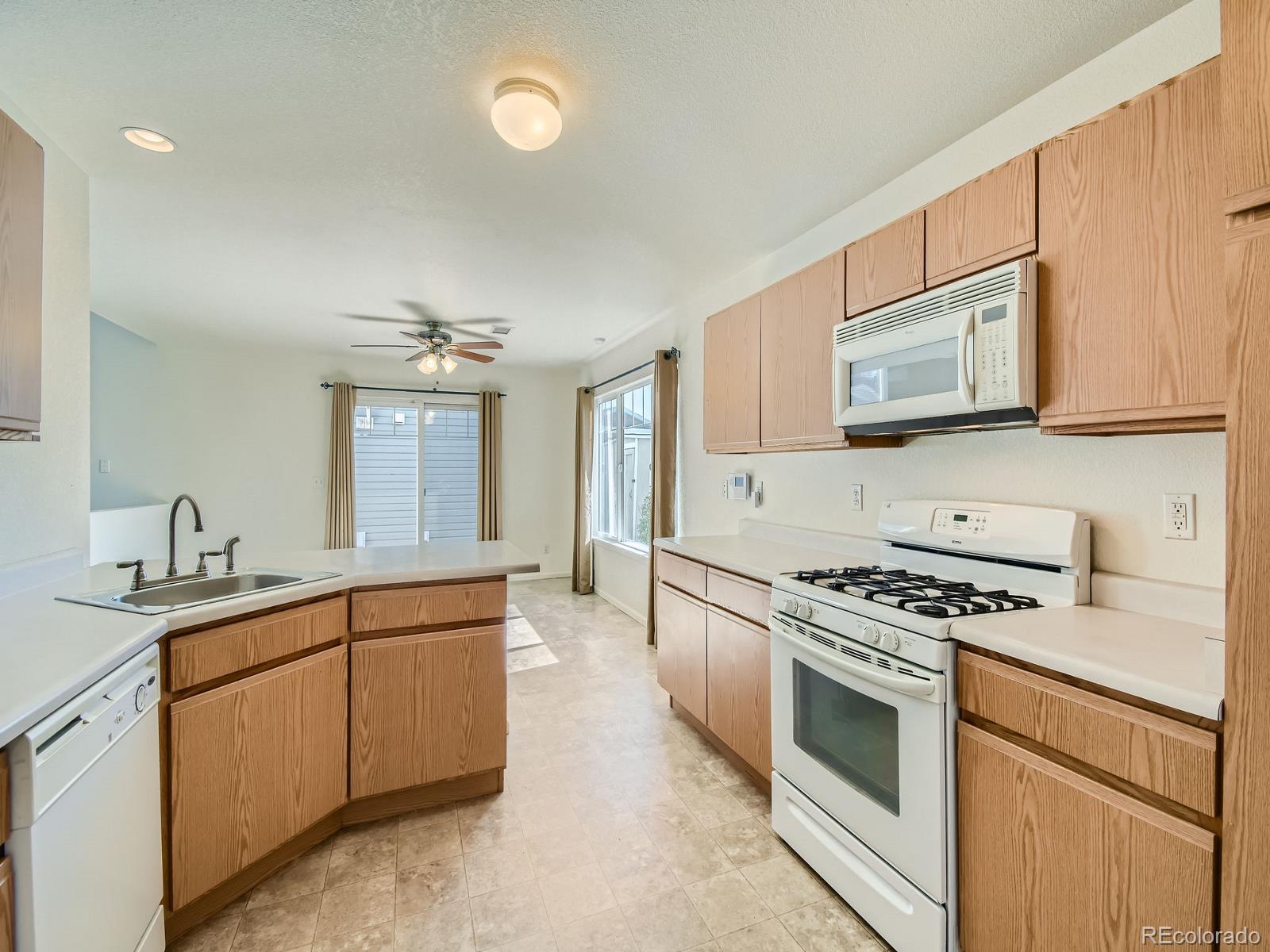 MLS Image #10 for 5575  jebel court,denver, Colorado