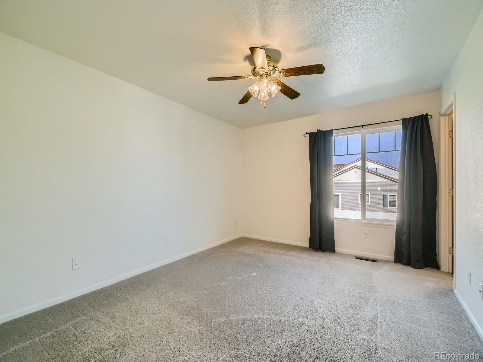 MLS Image #14 for 5575  jebel court,denver, Colorado