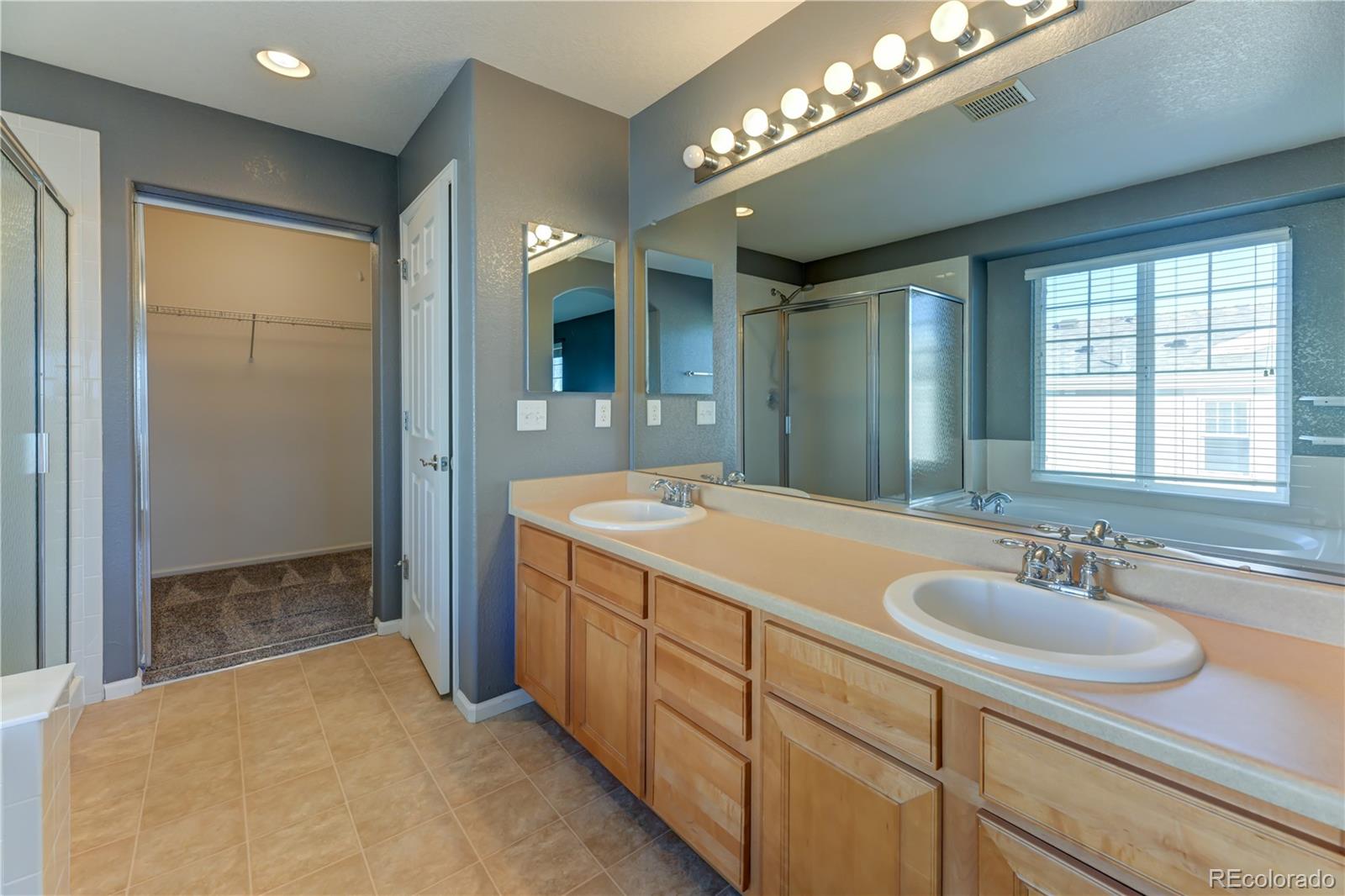 MLS Image #19 for 20378 e dartmouth drive,aurora, Colorado