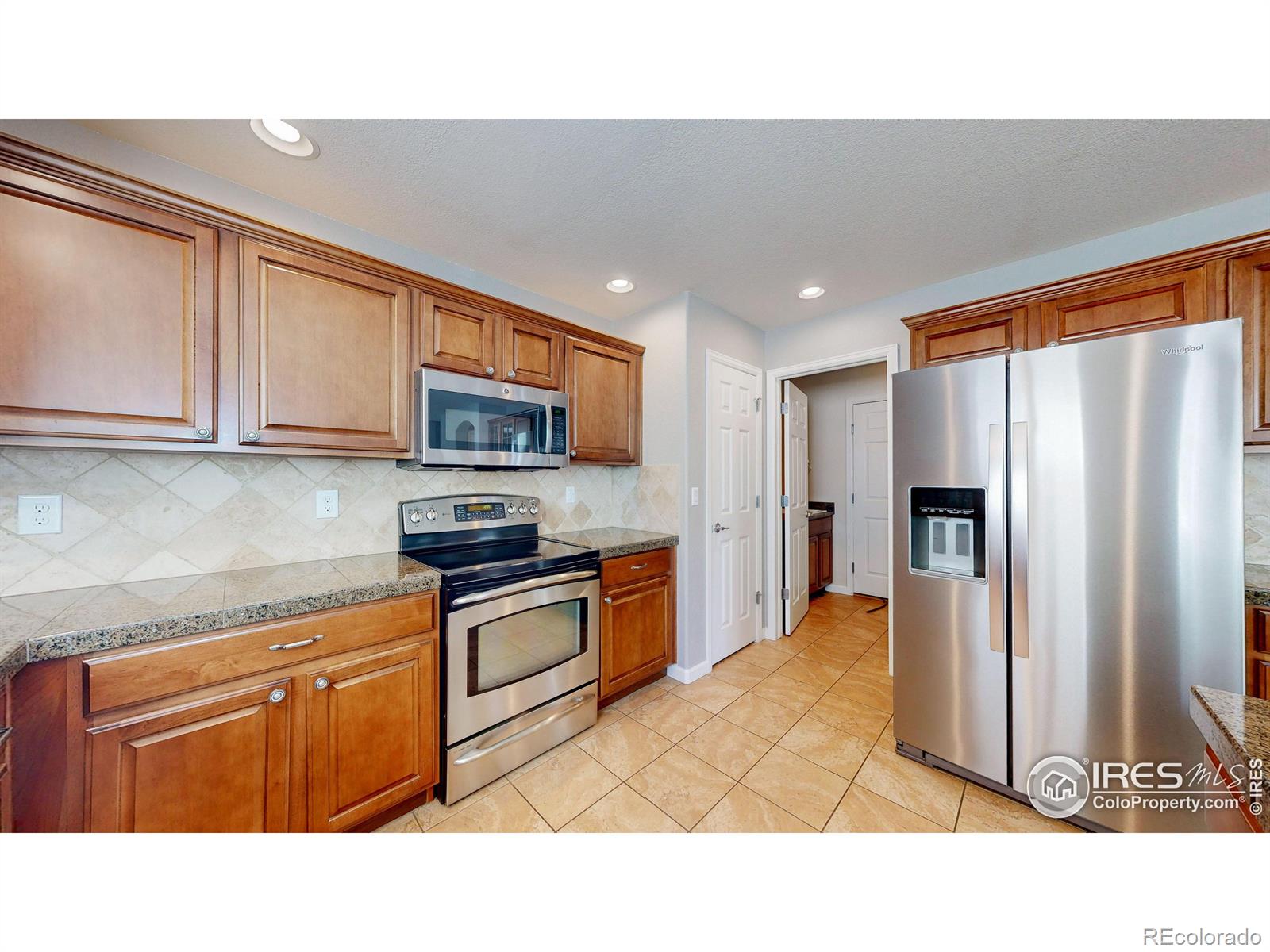 MLS Image #14 for 2665  pochard court,johnstown, Colorado