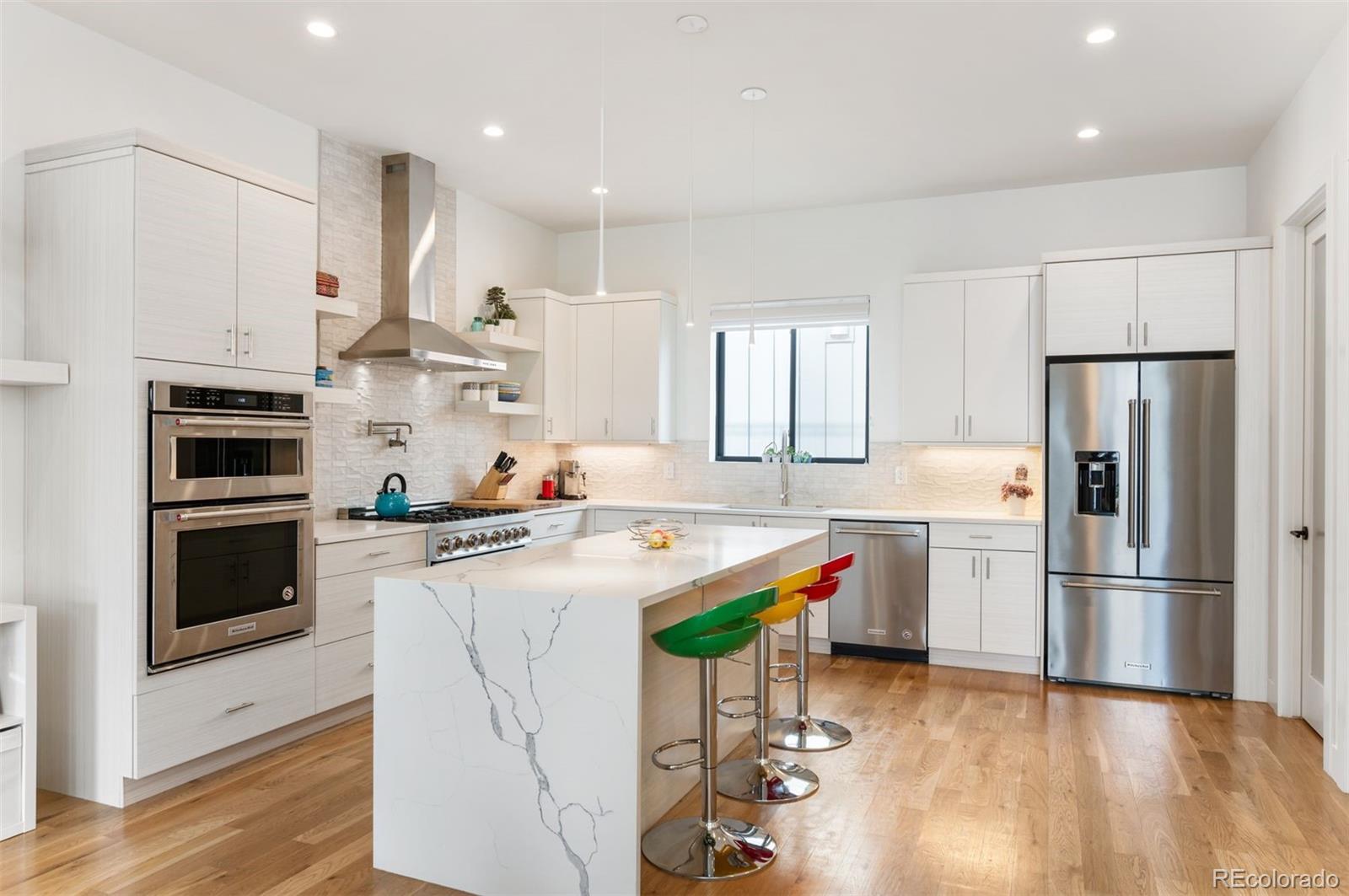 MLS Image #15 for 2589  arapahoe street,denver, Colorado