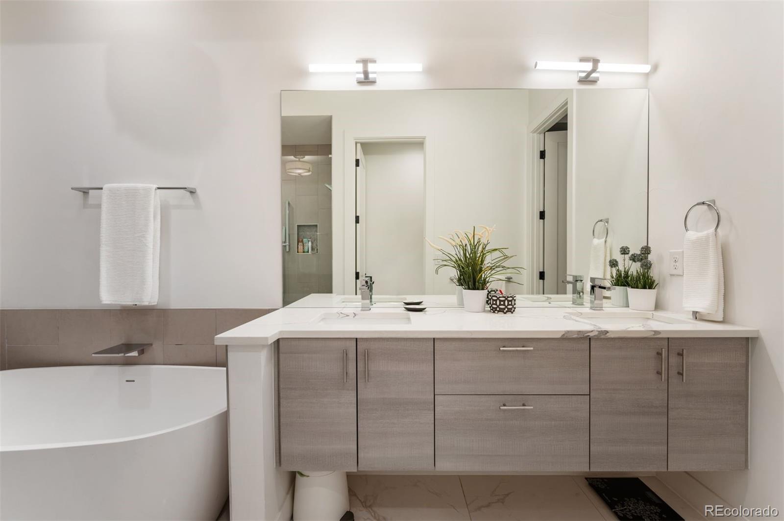 MLS Image #25 for 2589  arapahoe street,denver, Colorado
