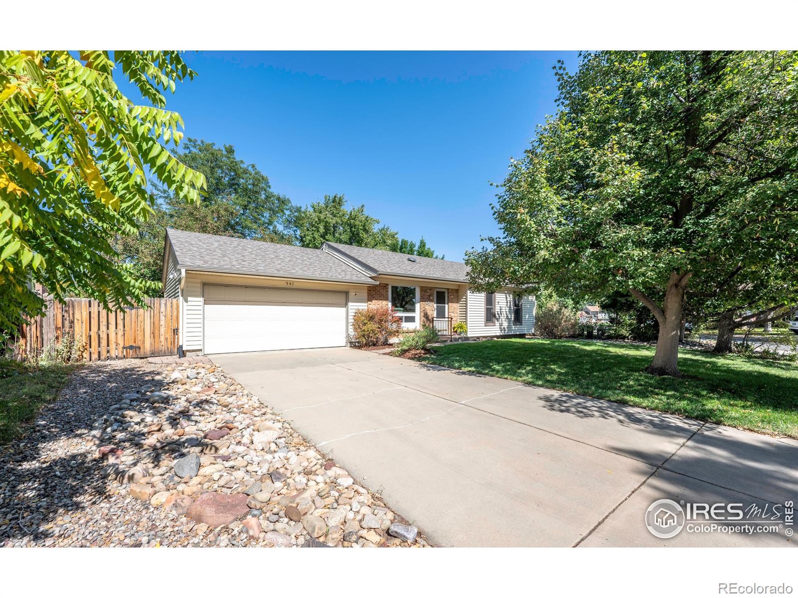 MLS Image #3 for 947 w maple court,louisville, Colorado