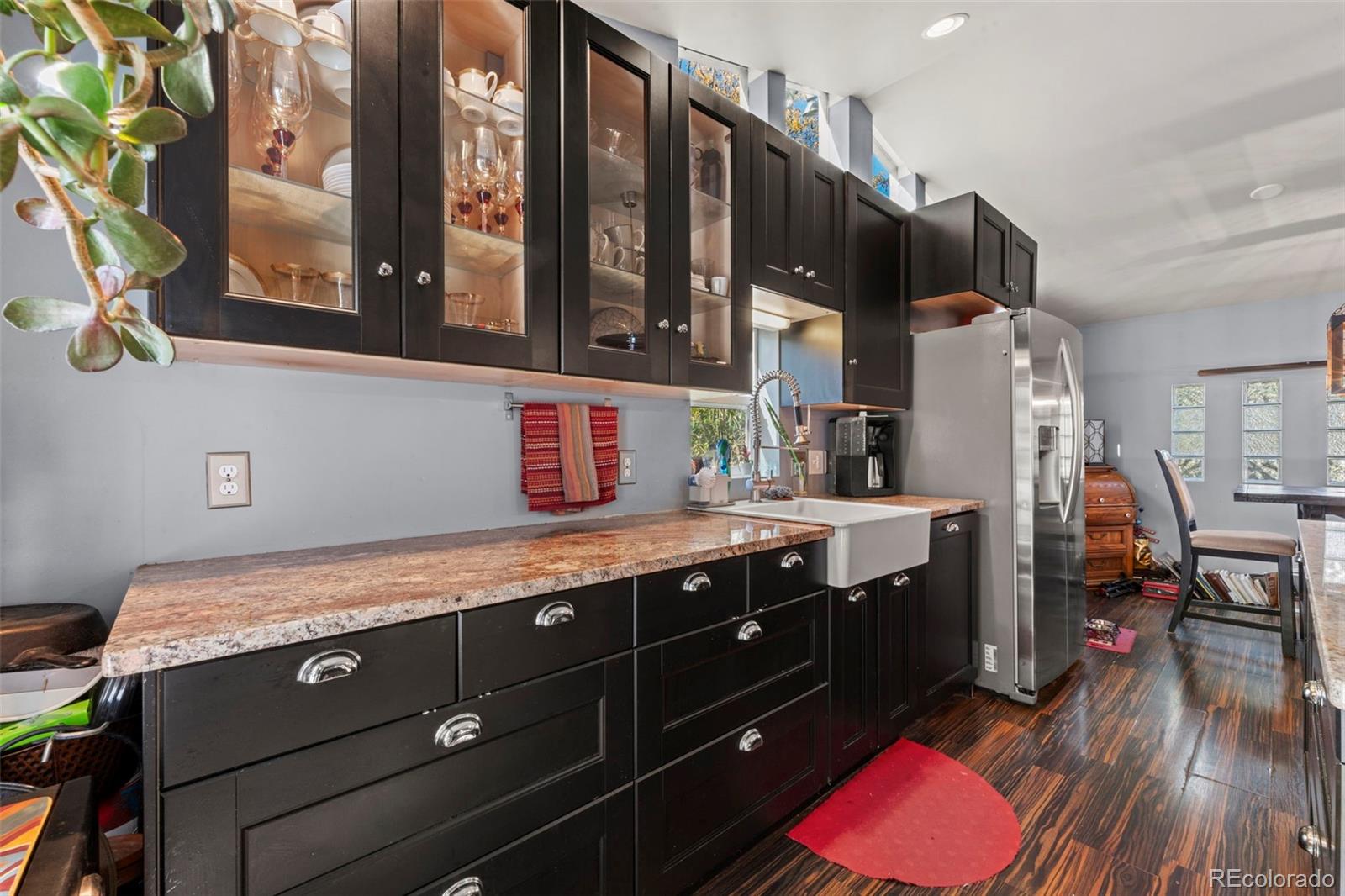 MLS Image #10 for 3025 s forest street,denver, Colorado