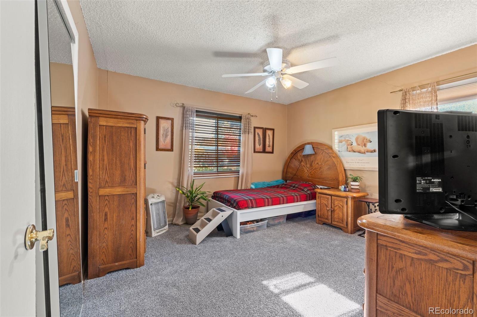 MLS Image #12 for 3025 s forest street,denver, Colorado