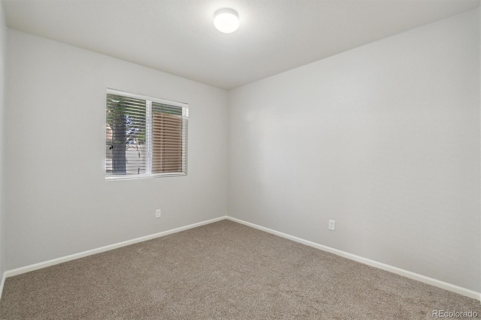 MLS Image #25 for 18642 e 46th place,denver, Colorado