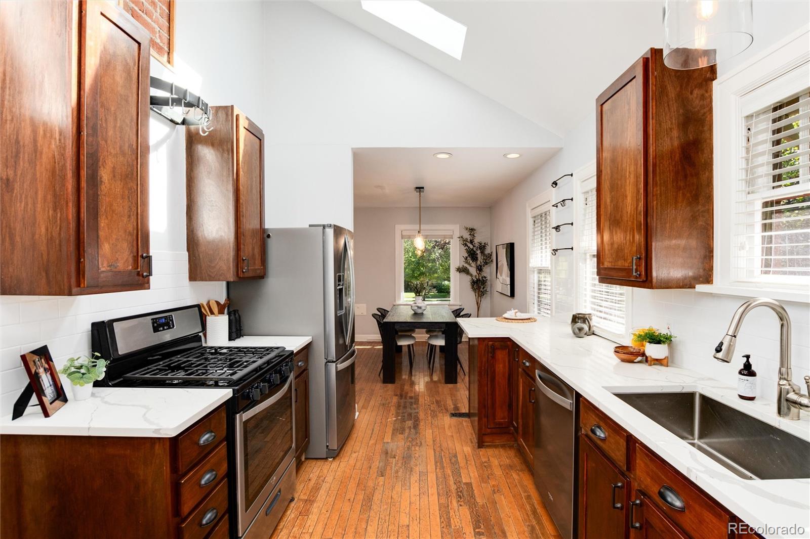 MLS Image #15 for 2235  newton street,denver, Colorado