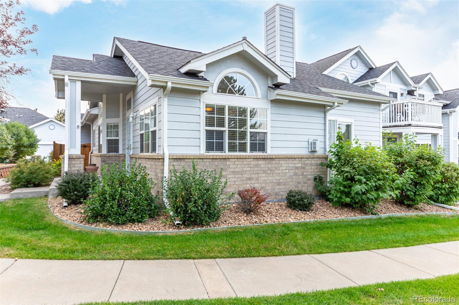 MLS Image #2 for 18169 e cornell place,aurora, Colorado