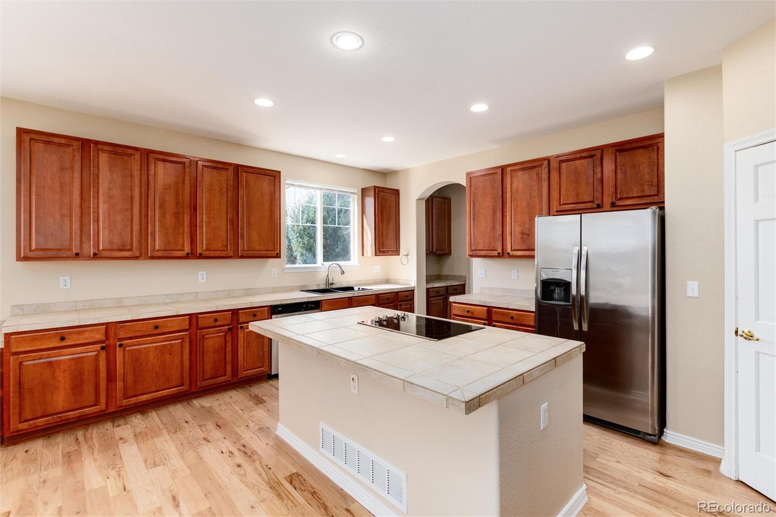 MLS Image #11 for 22264 e frost place,aurora, Colorado