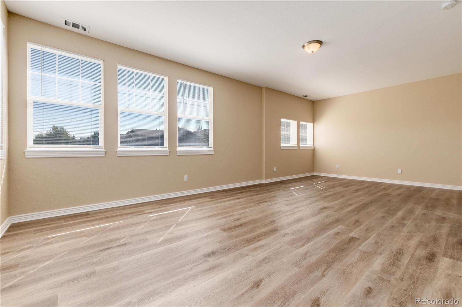 MLS Image #28 for 22264 e frost place,aurora, Colorado