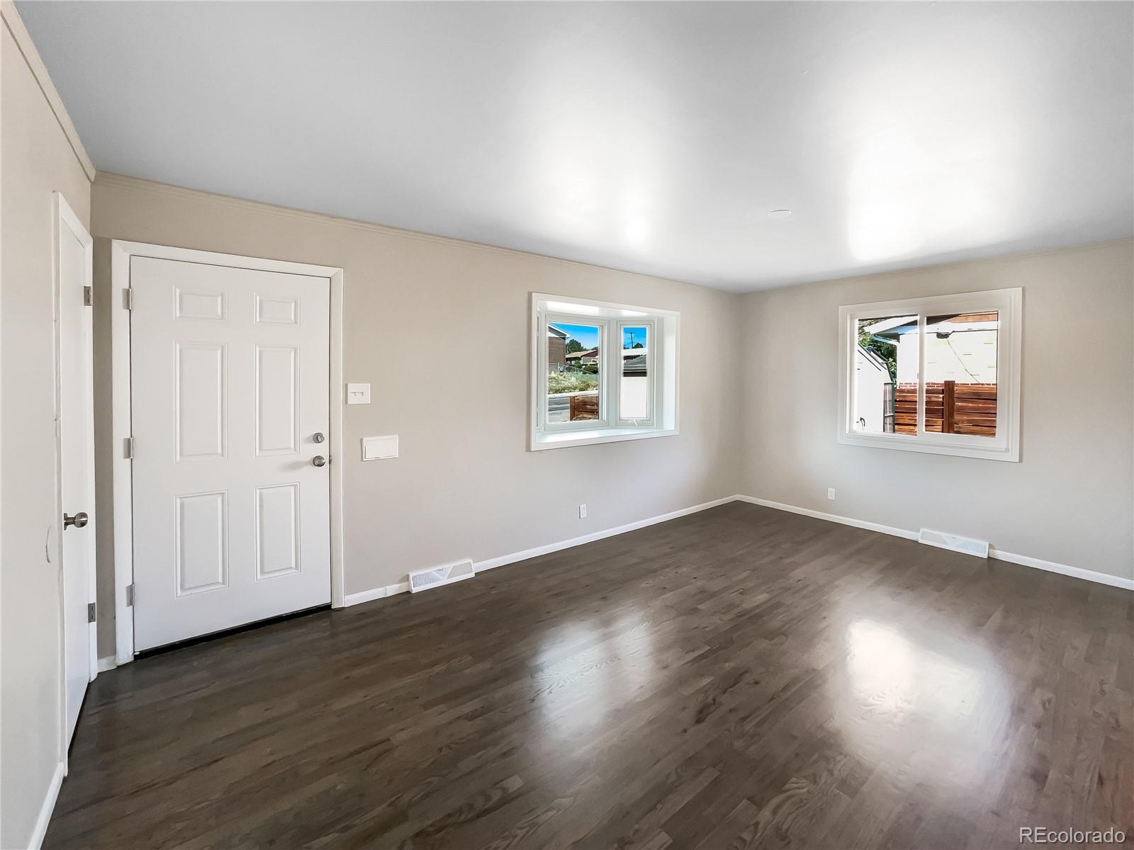 MLS Image #8 for 8520  essex street,denver, Colorado