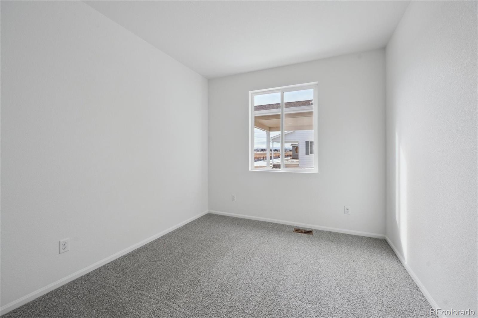 MLS Image #17 for 4632  short horn drive,johnstown, Colorado