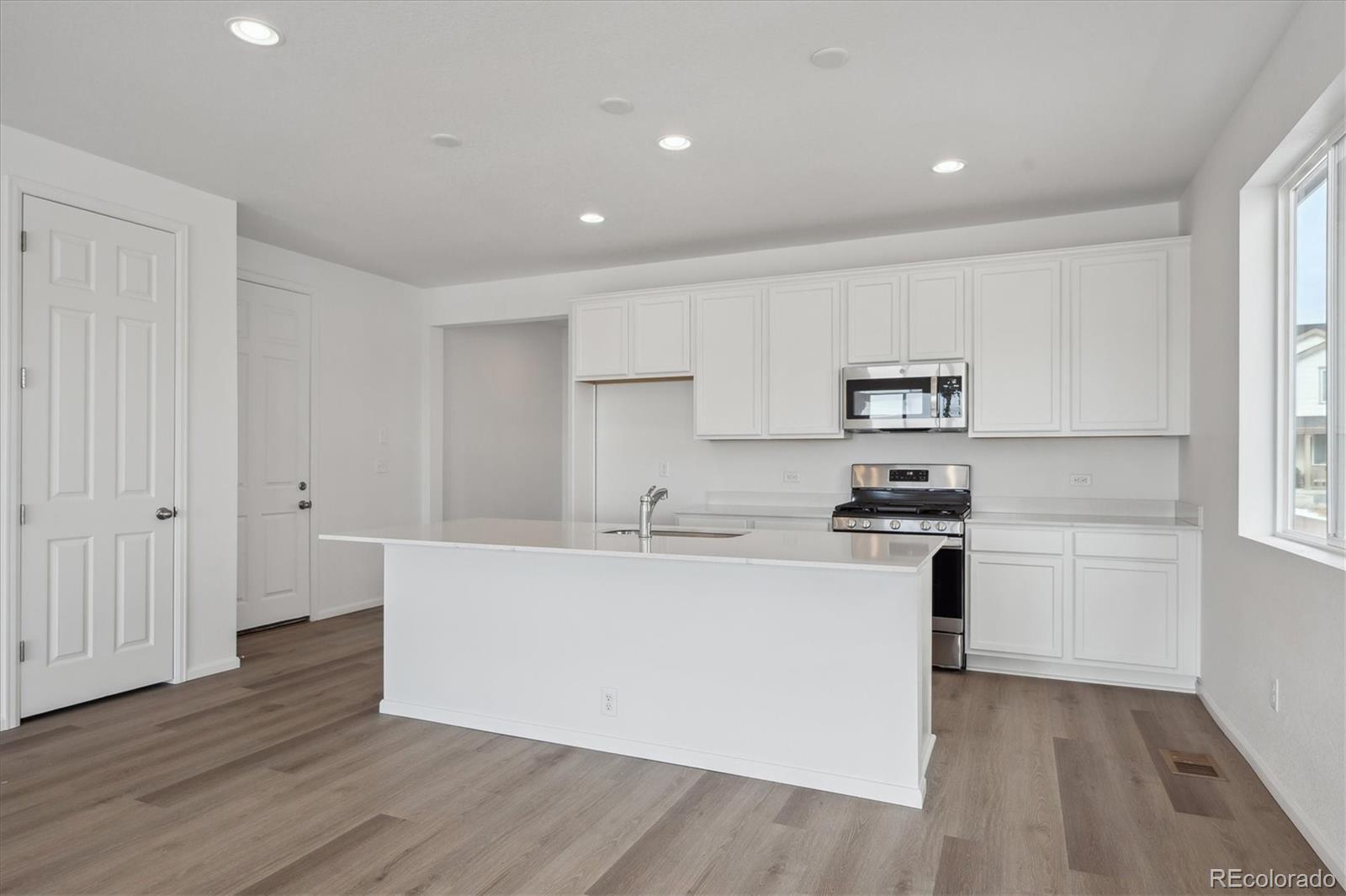MLS Image #6 for 4632  short horn drive,johnstown, Colorado
