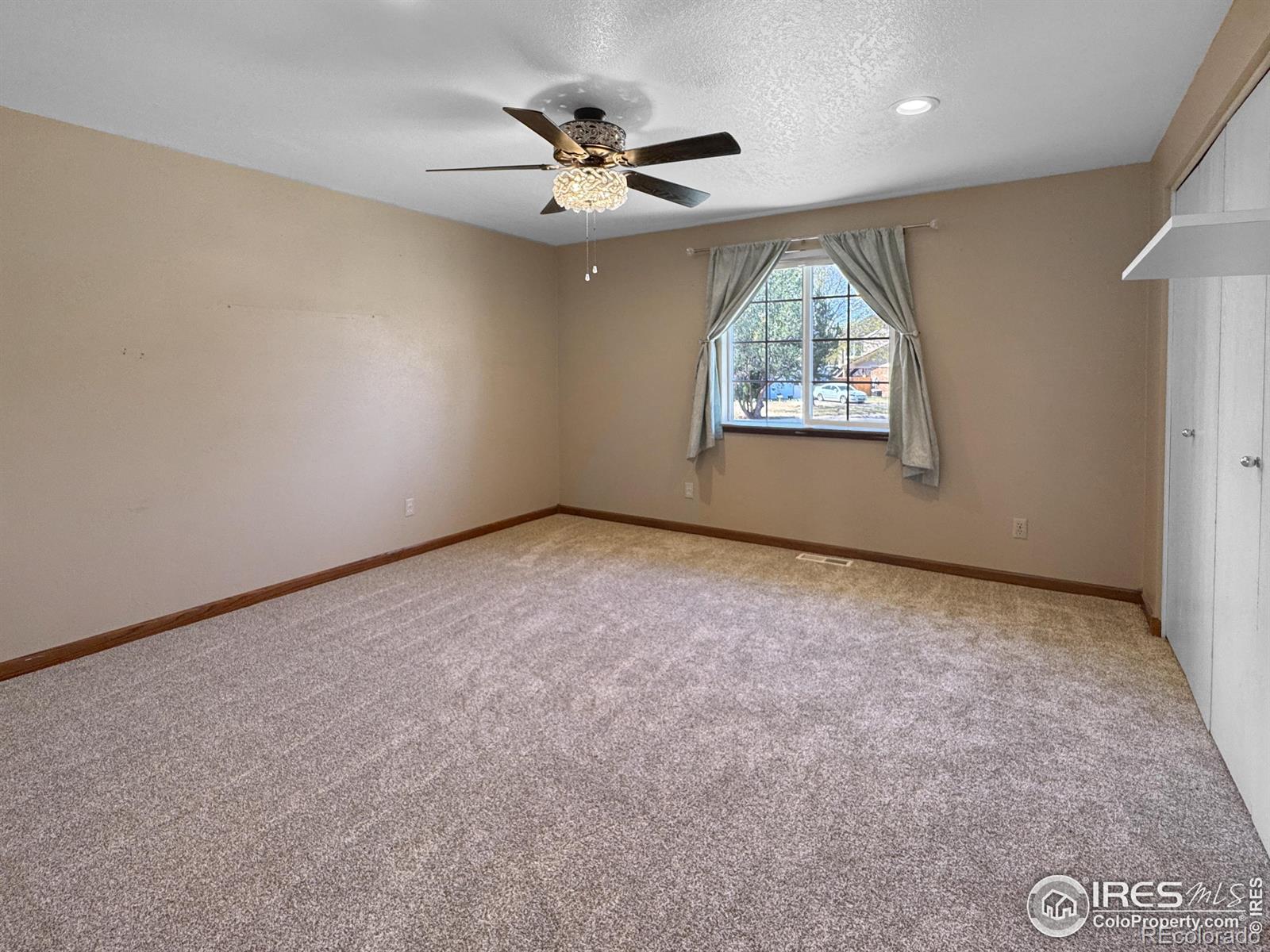 MLS Image #15 for 468  centennial circle,sterling, Colorado