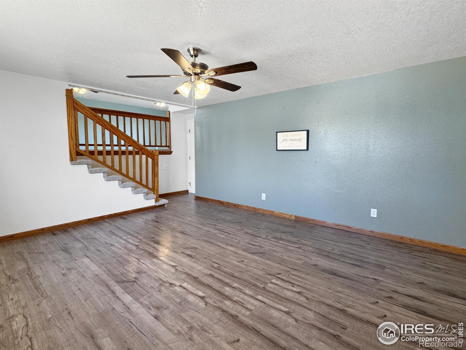 MLS Image #7 for 468  centennial circle,sterling, Colorado