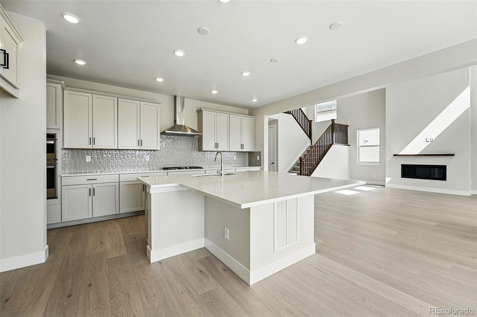 MLS Image #15 for 5722  farrier point,castle rock, Colorado