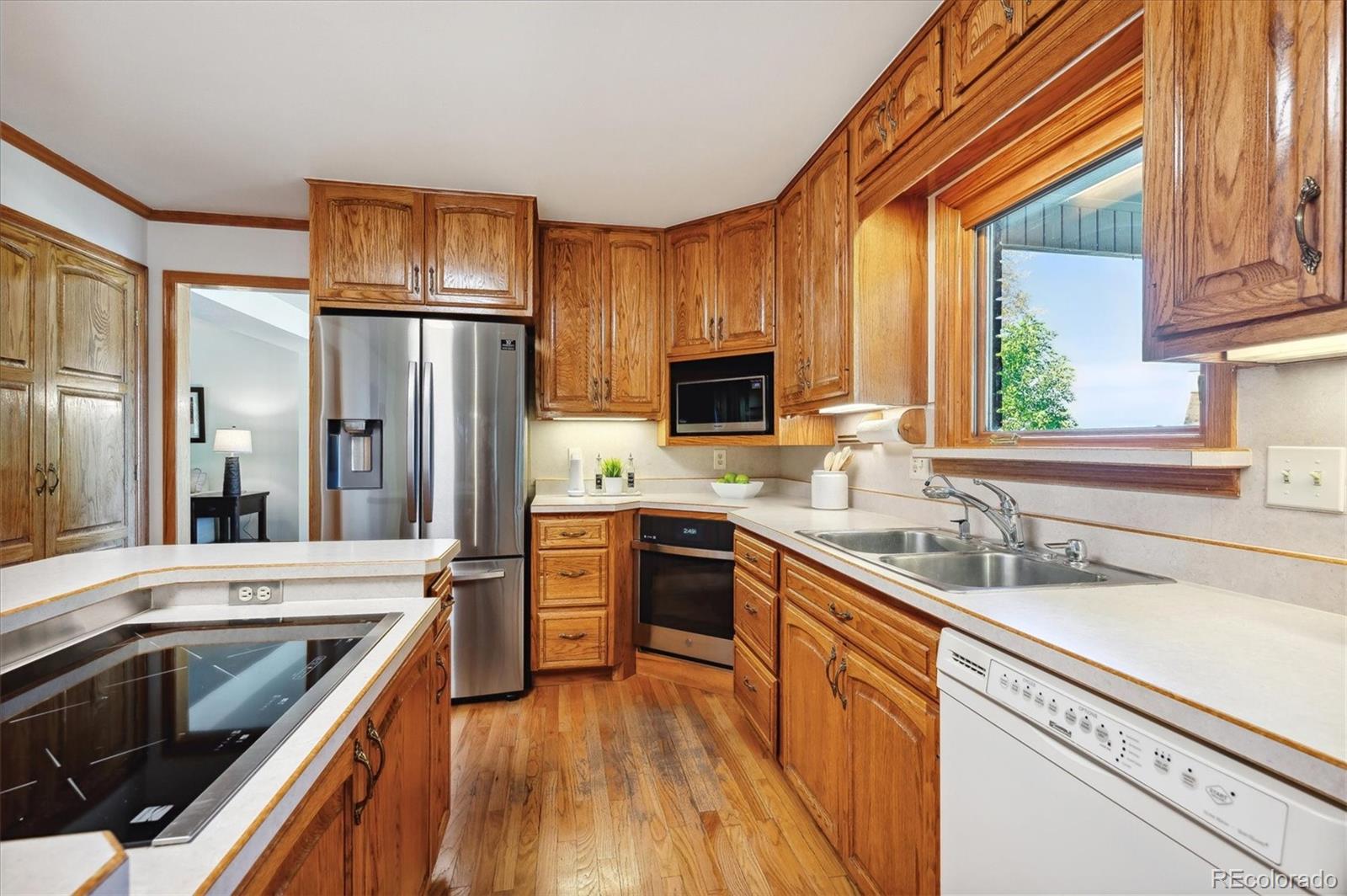 MLS Image #11 for 3020  joyce way,golden, Colorado