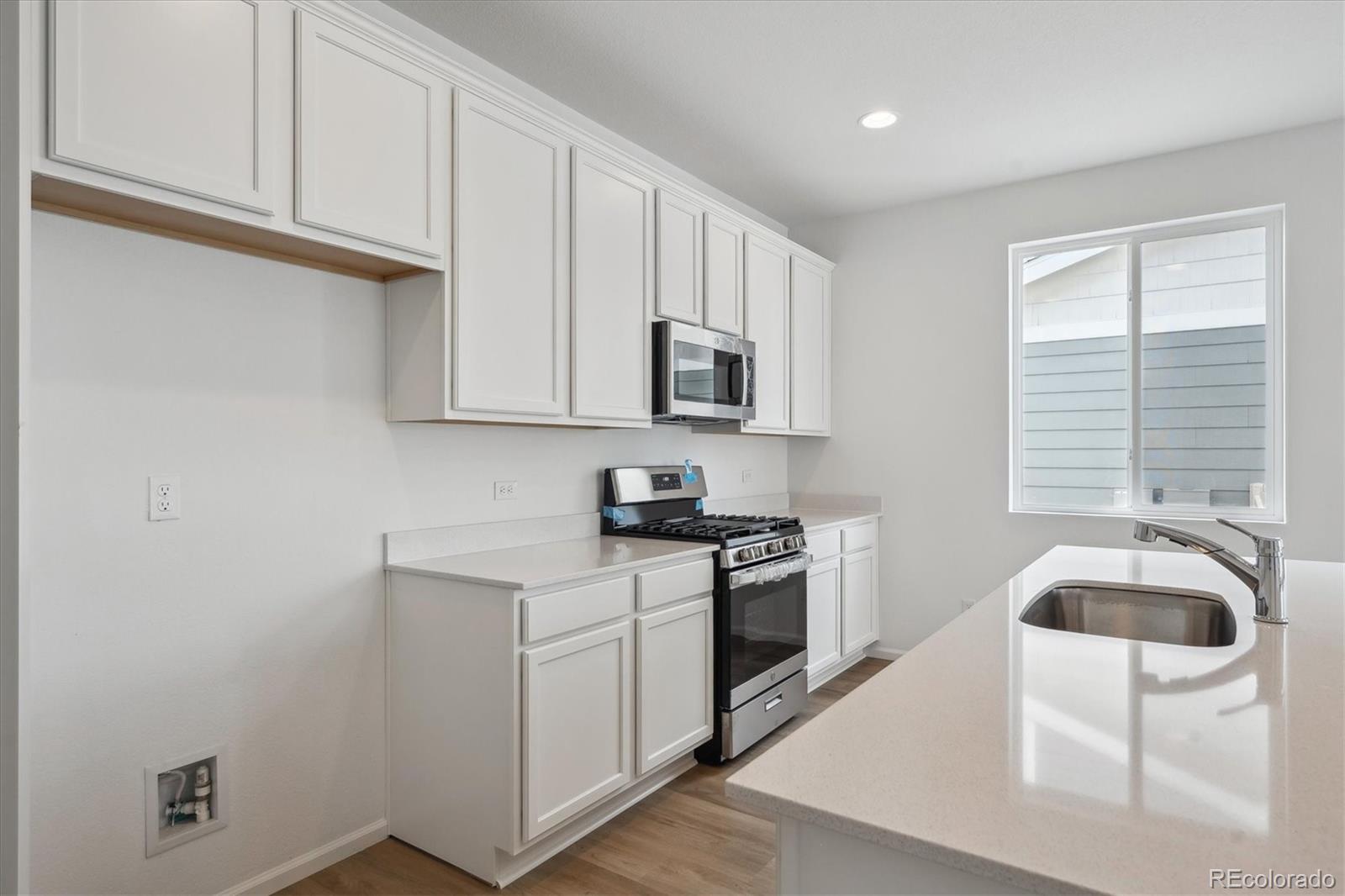 MLS Image #3 for 4215  lacewood lane,johnstown, Colorado