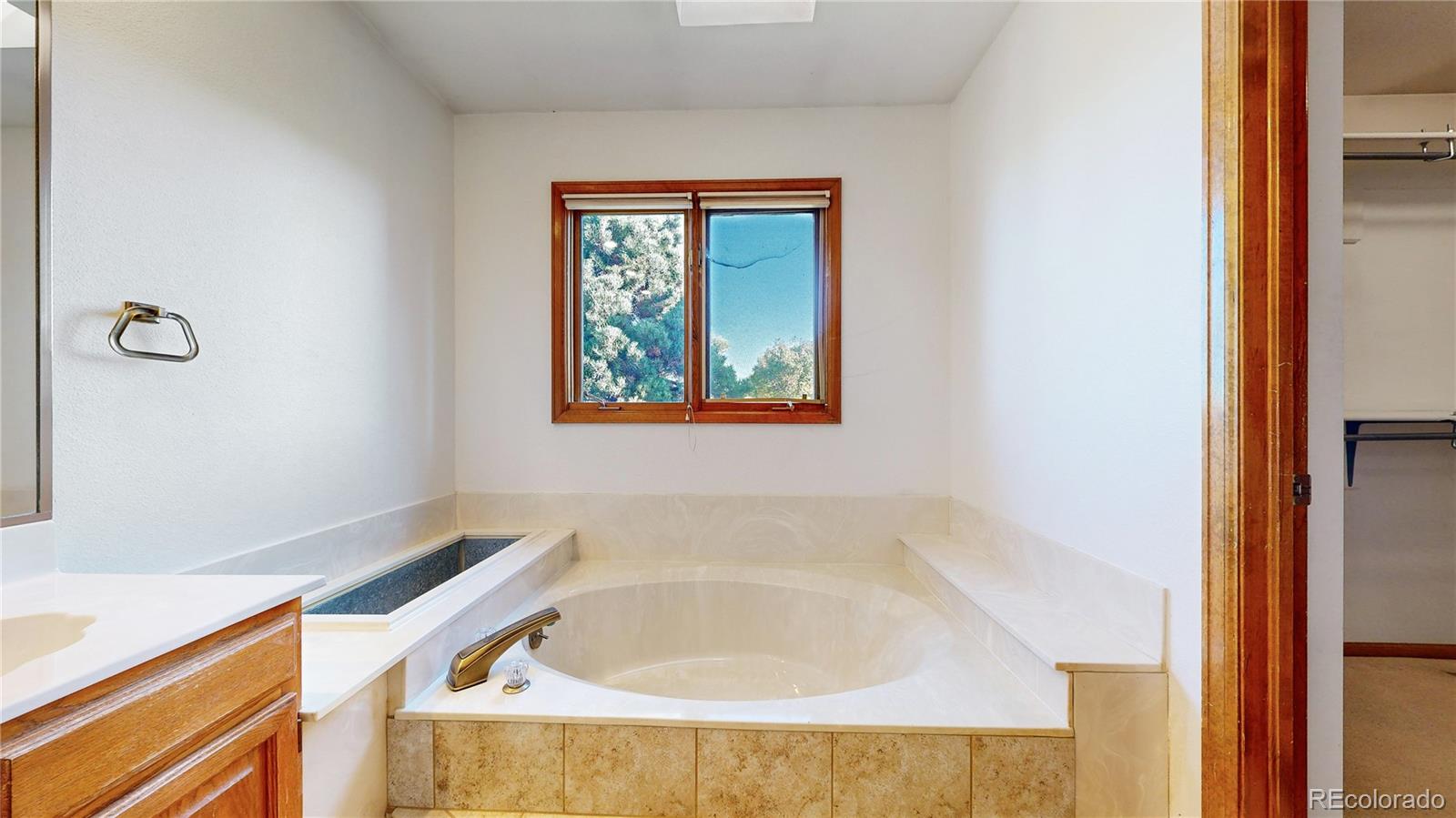 MLS Image #18 for 2365  country club loop,westminster, Colorado