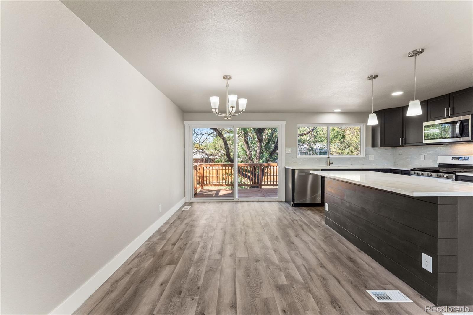 MLS Image #9 for 5205  scranton court,denver, Colorado