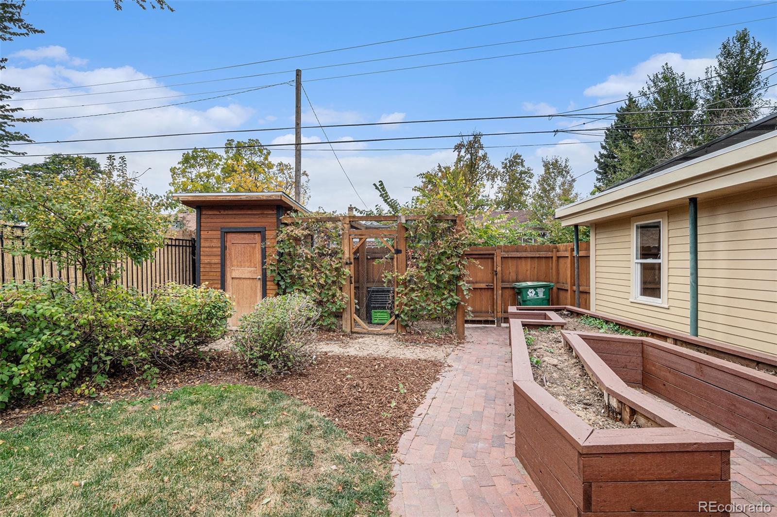 MLS Image #25 for 2645  ash street,denver, Colorado