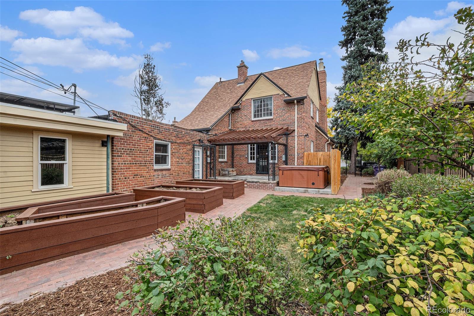 MLS Image #26 for 2645  ash street,denver, Colorado