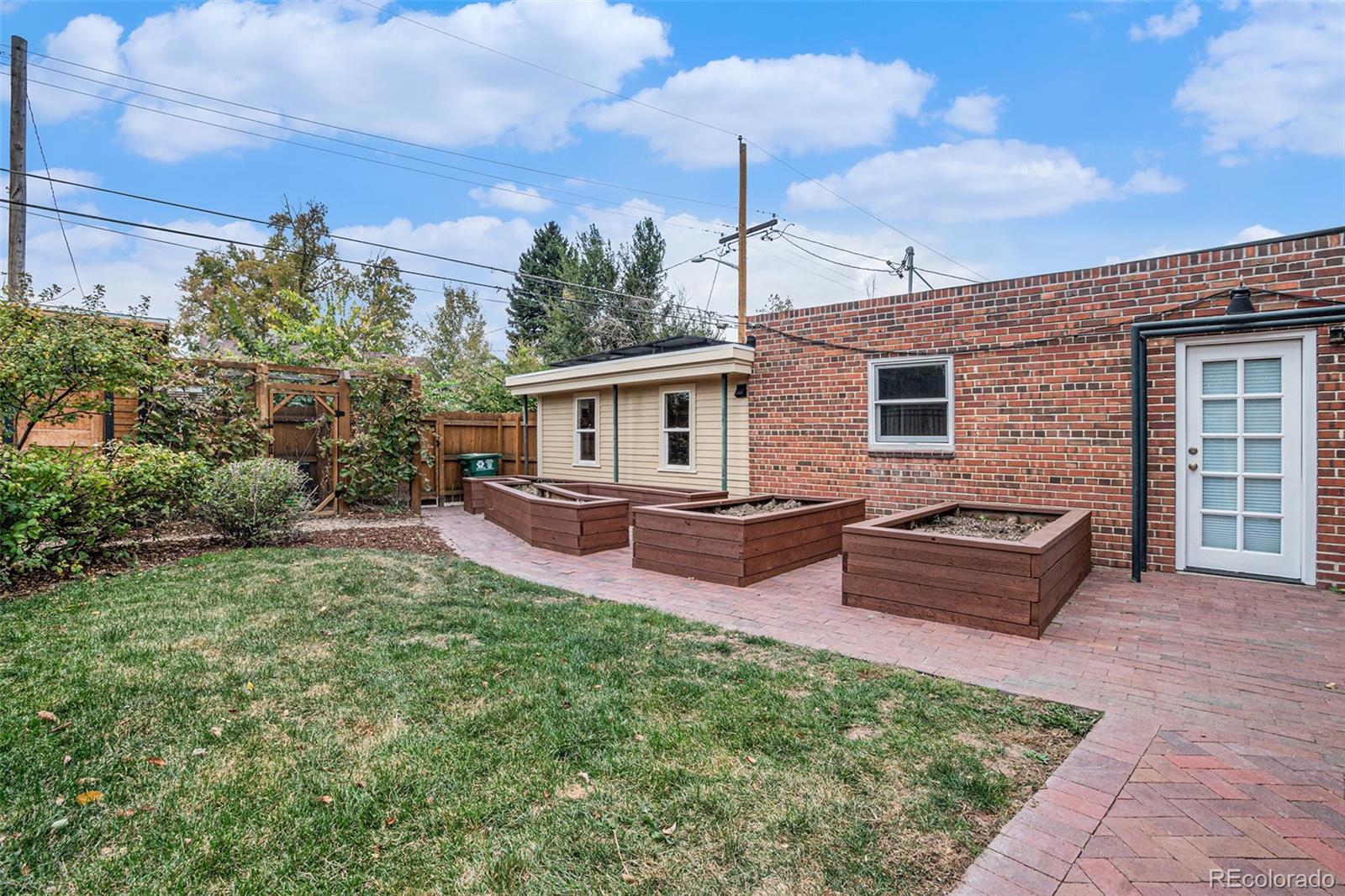 MLS Image #27 for 2645  ash street,denver, Colorado